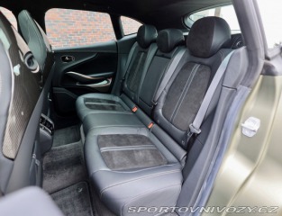 Aston Martin DBX 707 *PLNÁ VÝBAVA*Q-Satin 2023