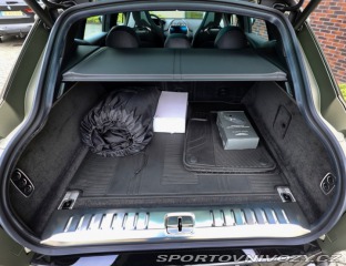 Aston Martin DBX 707 *PLNÁ VÝBAVA*Q-Satin 2023
