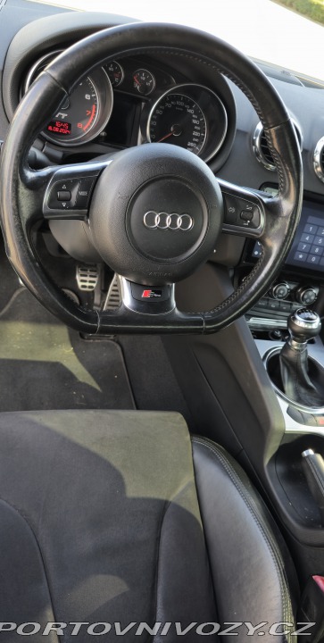 Audi TT 3,2 V6, manuál, quattro 2007