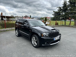   Jeep Grand Cherokee SRT8