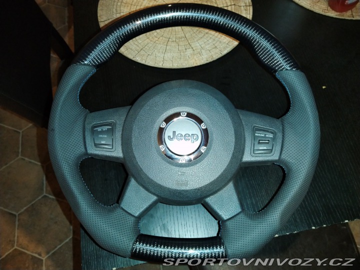 Ostatní značky Ostatní modely Jeep Grand Cherokee SRT8 2006