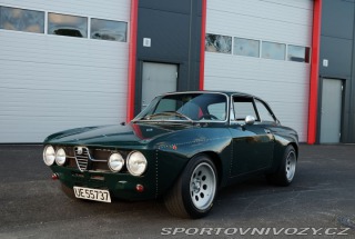 Alfa Romeo GT  1976