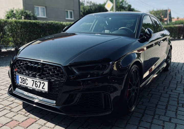Audi RS3 Limousine