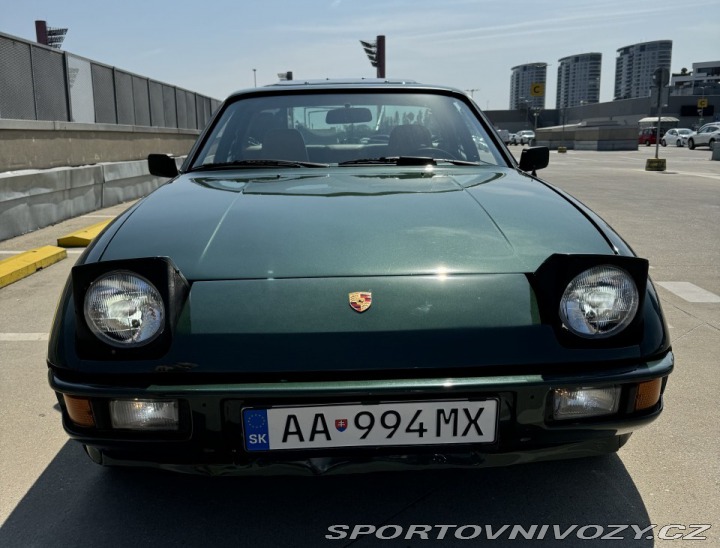 Porsche 924 1978