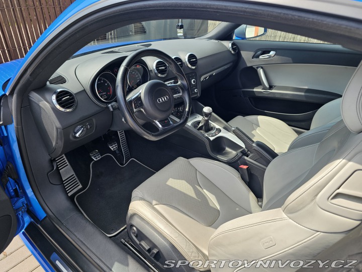 Audi TT TTRS 2.5 TFSI rezervováno 2010