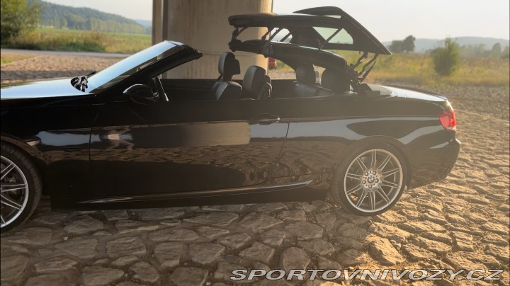 BMW 3 E93 2009