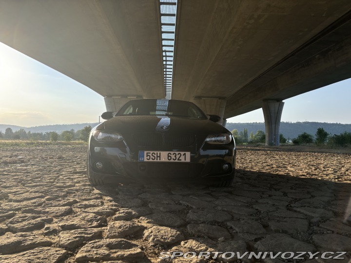 BMW 3 E93 2009
