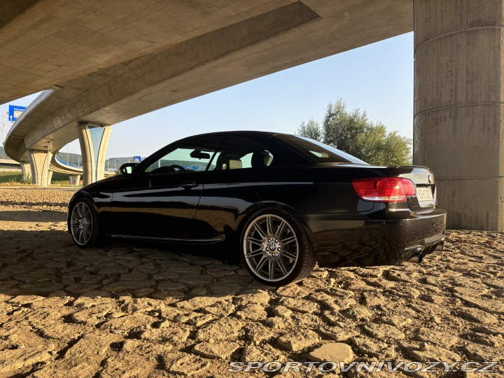 BMW 3 E93 2009