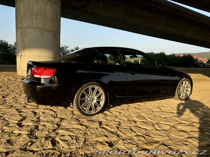 BMW 3 E93 2009