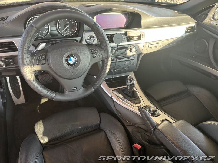 BMW 3 E93 2009