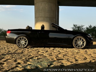 BMW 3 E93 2009