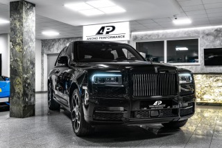 Rolls Royce Cullinan Black Badge TAŽNÉ/MASÁŽE/