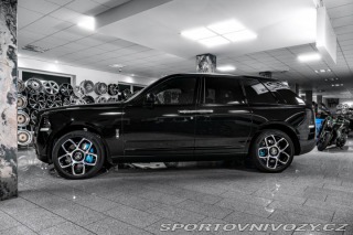 Rolls Royce Cullinan Black Badge TAŽNÉ/MASÁŽE/ 2022