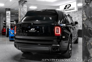 Rolls Royce Cullinan Black Badge TAŽNÉ/MASÁŽE/ 2022