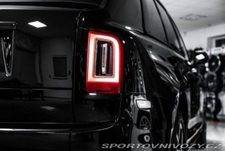 Rolls Royce Cullinan Black Badge TAŽNÉ/MASÁŽE/ 2022