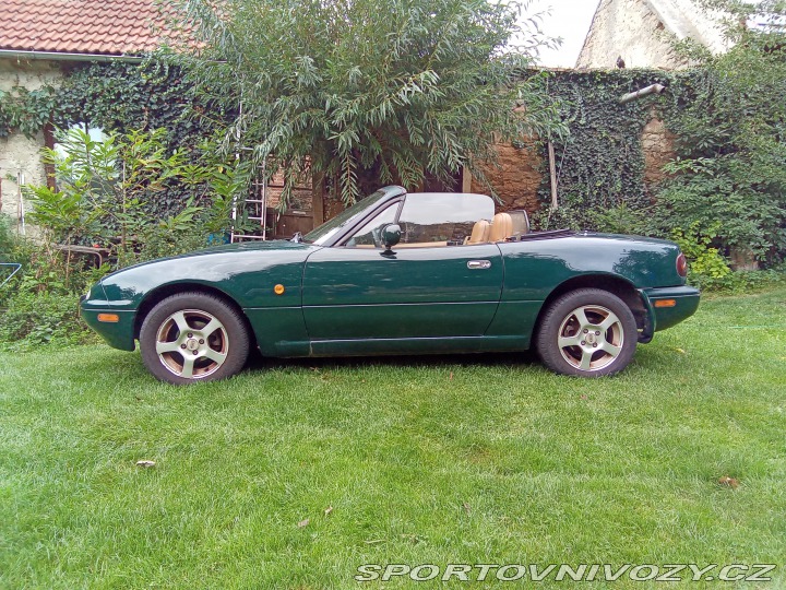 Mazda MX-5 1.6i British racing green 1990
