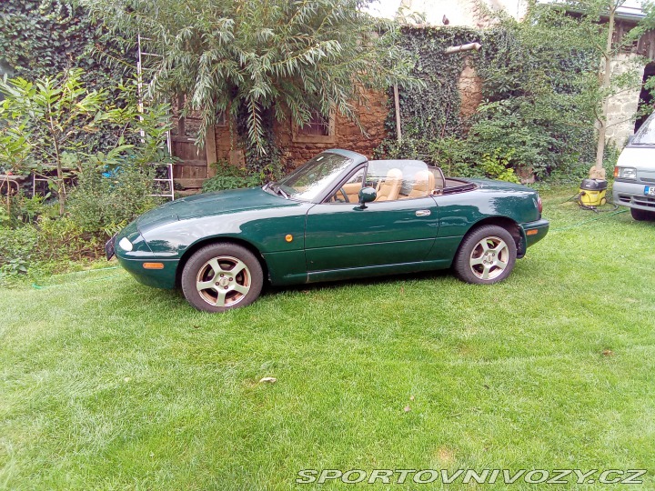 Mazda MX-5 1.6i British racing green 1990