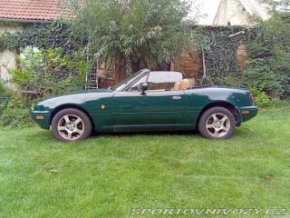 Mazda MX-5 1.6i British racing green 1990