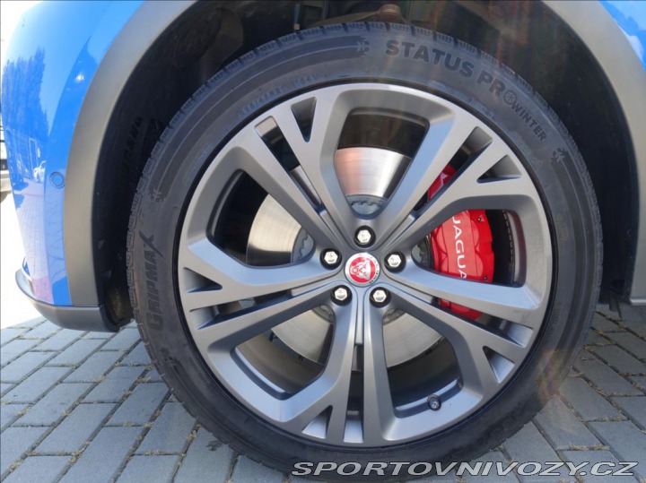 Jaguar F-Pace 5,0 SVR, 550HP,1.Maj,ČR,D 2019