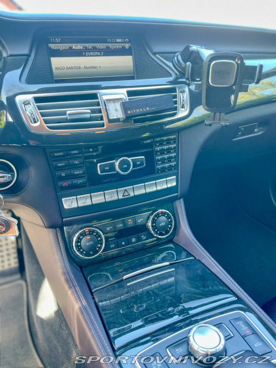 Mercedes-Benz CLS 350 CDI 4MATIC 195 kW 2012