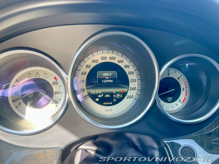 Mercedes-Benz CLS 350 CDI 4MATIC 195 kW 2012