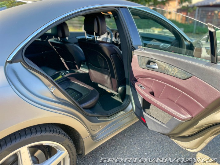 Mercedes-Benz CLS 350 CDI 4MATIC 195 kW 2012