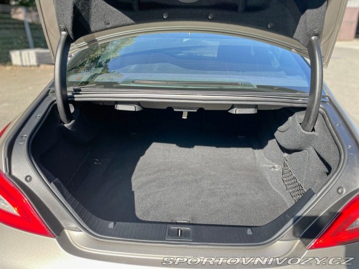 Mercedes-Benz CLS 350 CDI 4MATIC 195 kW 2012