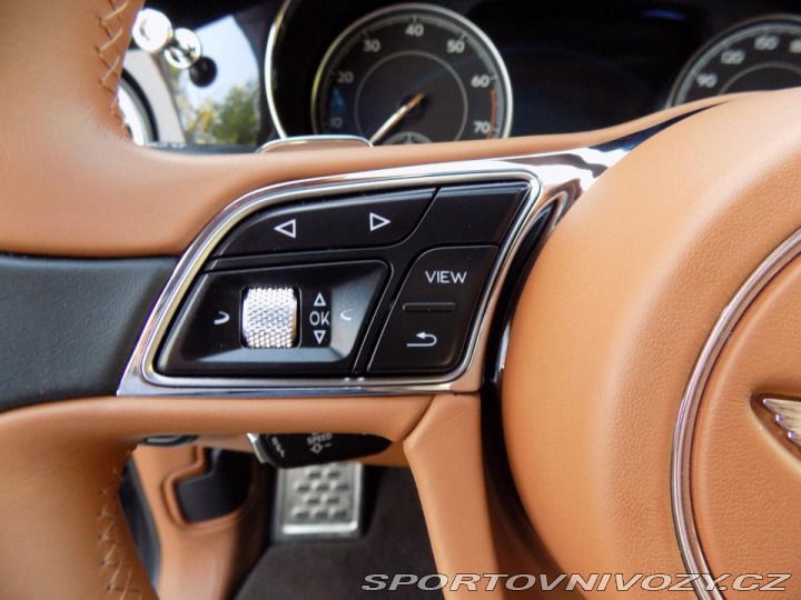 Bentley Bentayga V12/4WD/Night Vision/PANO 2018