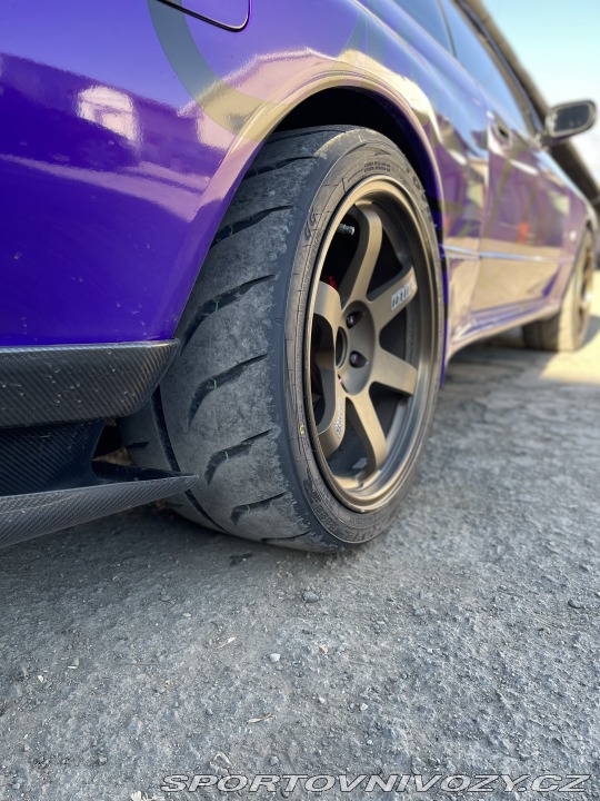 Nissan Skyline Gtr 32 1994