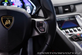 Lamborghini Aventador LP700-4 2011