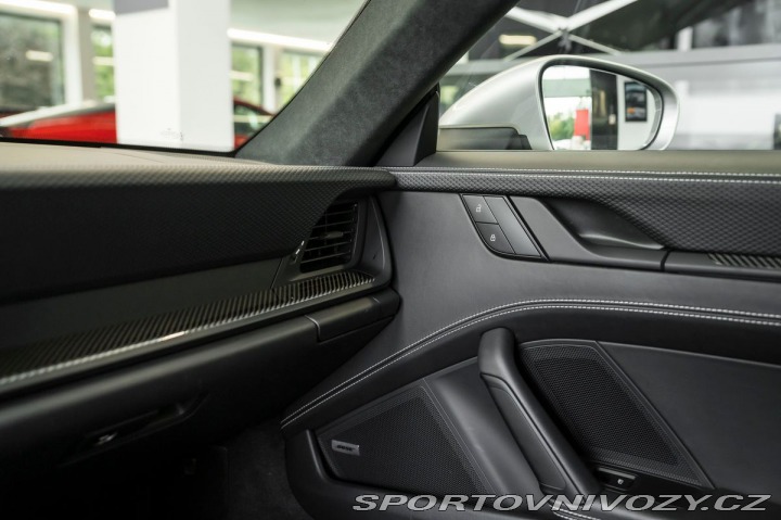Porsche 911 GT3 TOURING/Bose/PCCB/Mat 1800