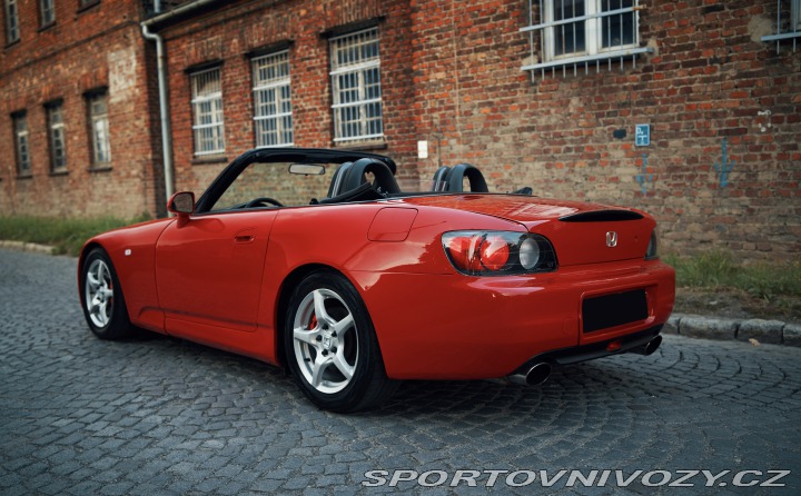 Honda S2000 FORMULA RED 2000