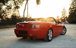 Honda S2000 FORMULA RED 2000