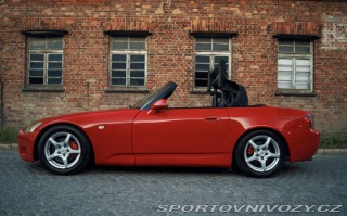 Honda S2000 FORMULA RED 2000