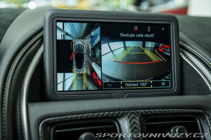 Aston Martin DBS 770 Ultimate Coupe/One of 1800