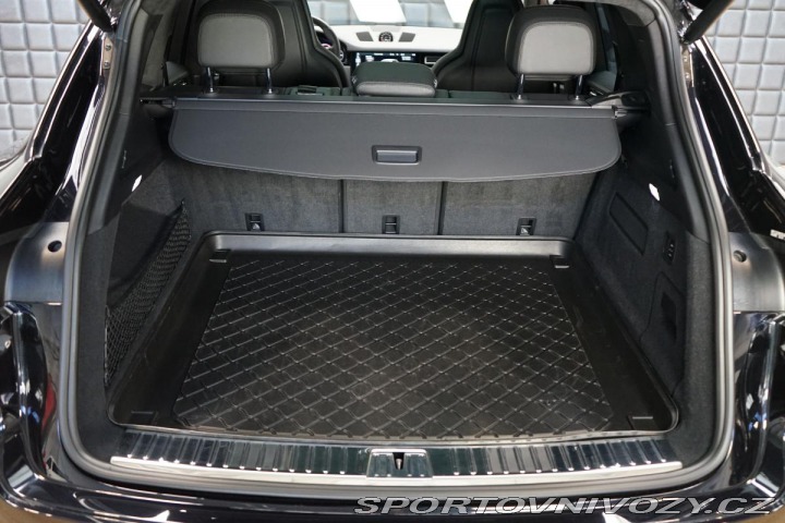Porsche Cayenne Turbo PDCC PSCB Nez.Top Z 2020