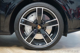 Porsche Cayenne Turbo PDCC PSCB Nez.Top Z 2020
