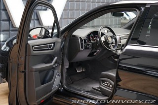 Porsche Cayenne Turbo PDCC PSCB Nez.Top Z 2020