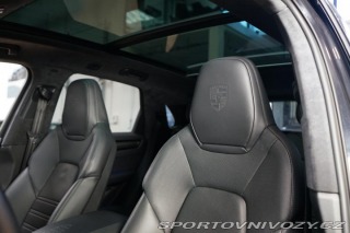 Porsche Cayenne Turbo PDCC PSCB Nez.Top Z 2020