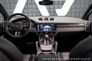 Porsche Cayenne Turbo PDCC PSCB Nez.Top Z 2020
