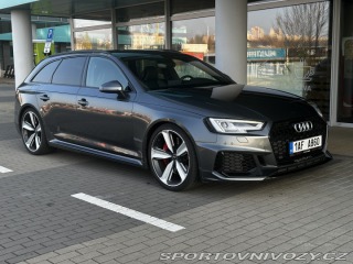 Audi RS4  2018