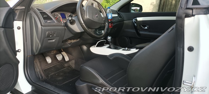Renault Laguna Coupé 2012