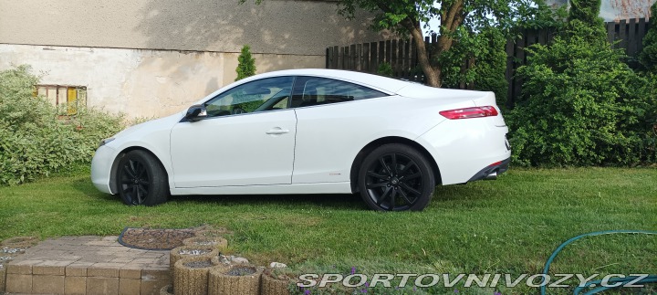 Renault Laguna Coupé 2012