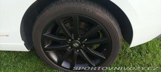 Renault Laguna Coupé 2012
