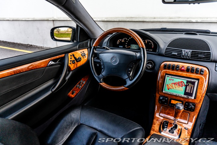 Mercedes-Benz CL AMG CL55 německá verze 2001