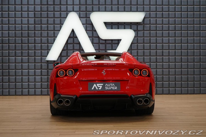 Ferrari 812 GTS AFS CarPlay Záruka PD 2022