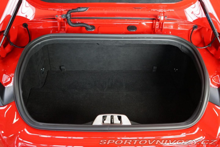 Ferrari 812 GTS AFS CarPlay Záruka PD 2022