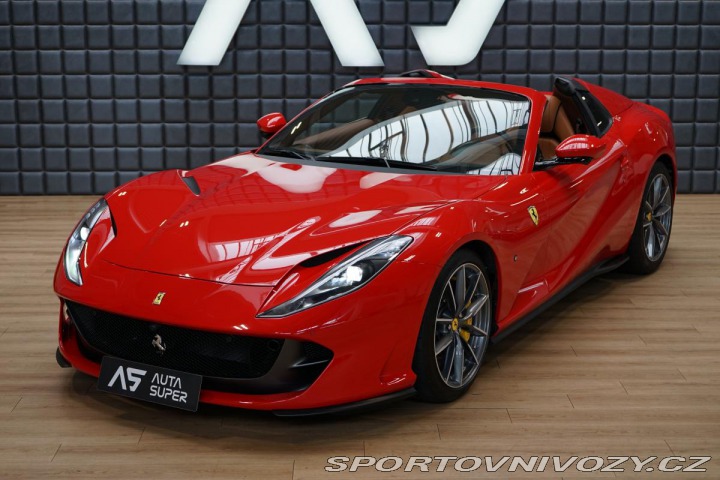 Ferrari 812 GTS AFS CarPlay Záruka PD 2022
