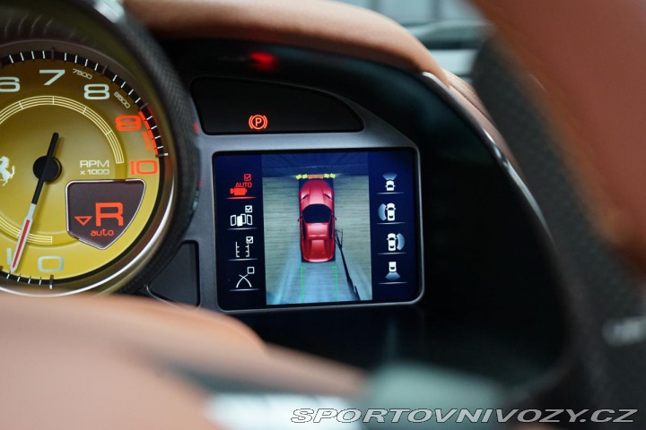 Ferrari 812 GTS AFS CarPlay Záruka PD 2022