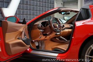 Ferrari 812 GTS AFS CarPlay Záruka PD 2022
